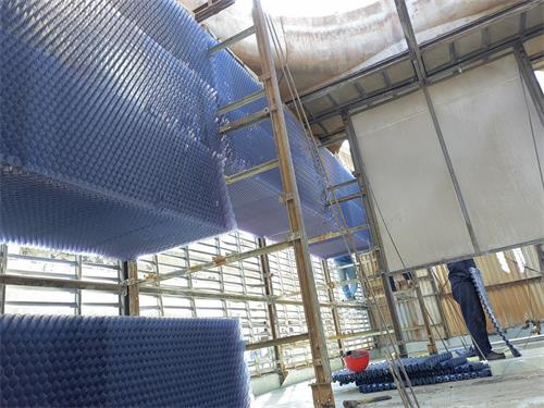 冷卻塔出水溫度過高的解決方法