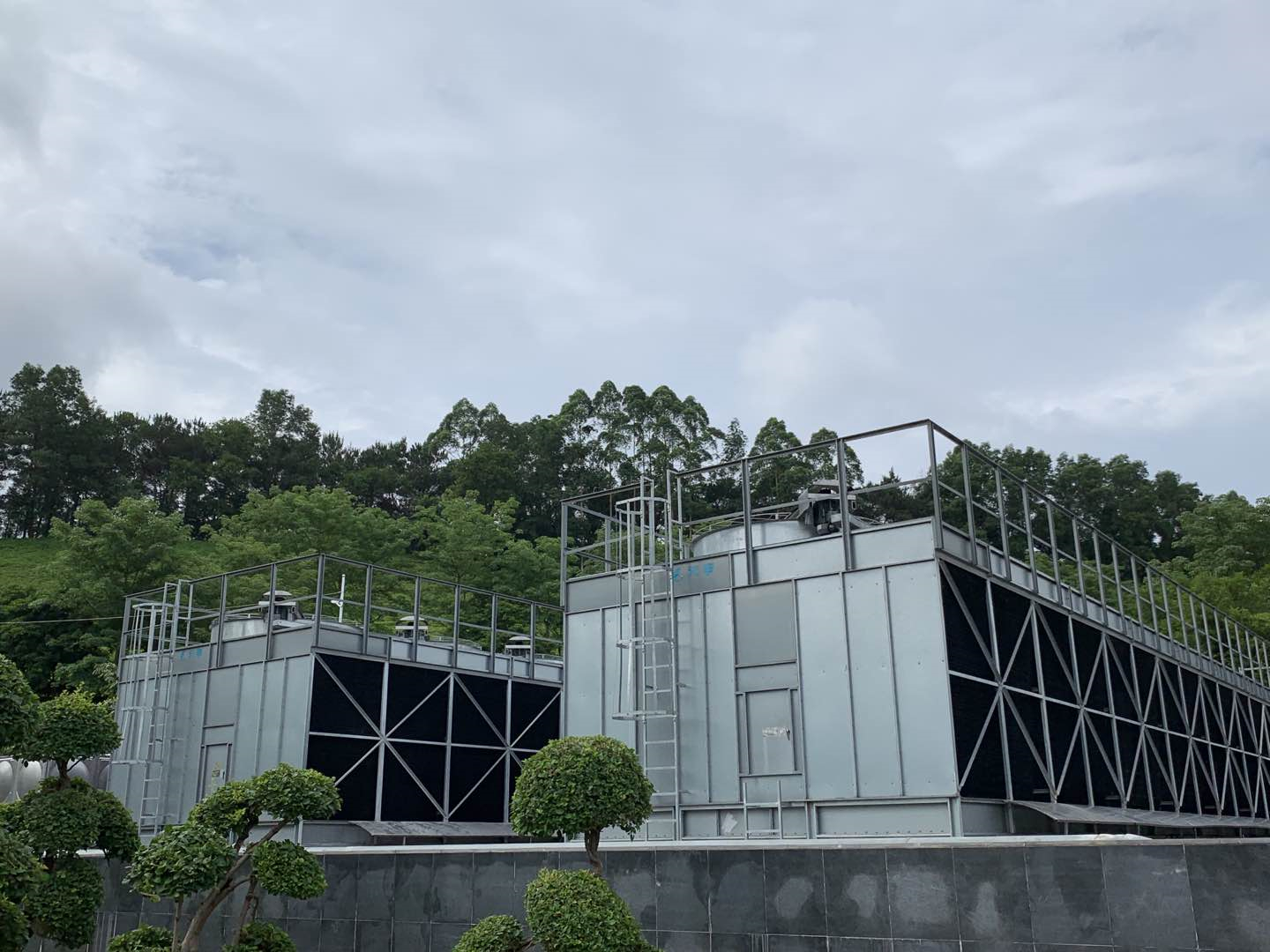 特菱熱工橫流冷卻塔的制冷系統運行方式情況說明